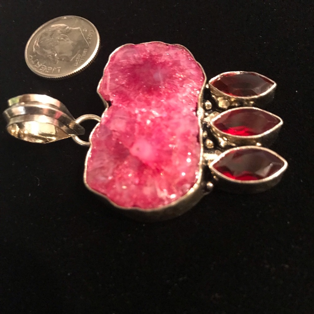 Solar Quartz and Garnet Quartz Pendant - Picture 2 of 2